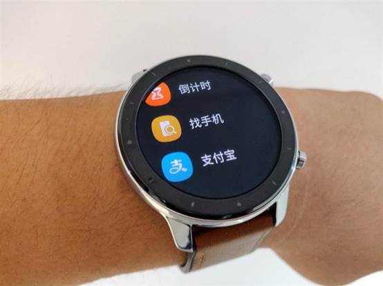 华米科技Amazfit GTR智能手表获得点赞，设计体验皆出色
