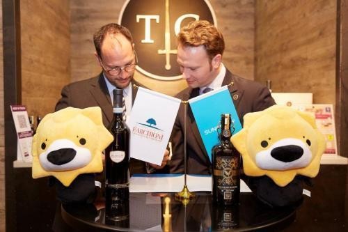 蓝黑军团进化进行时，苏宁交出国米三年答卷