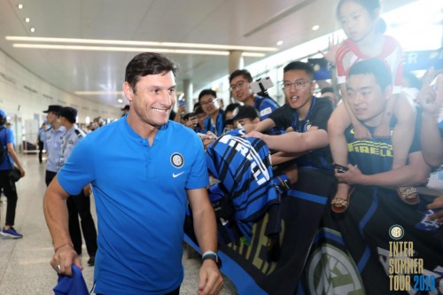 蓝黑军团进化进行时，苏宁交出国米三年答卷