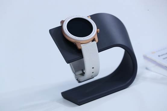 大量IP定制设计加持，华米科技Amazfit GTR智能手表惊艳众人