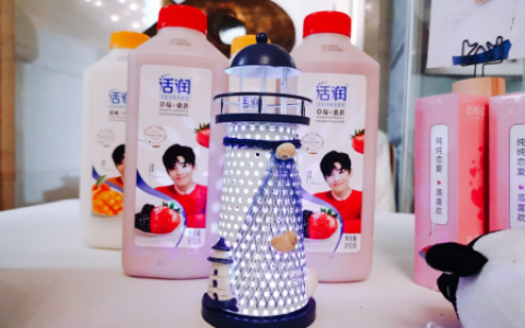 酸奶系男友侯明昊新片发布，活润酸奶伴你畅享一夏