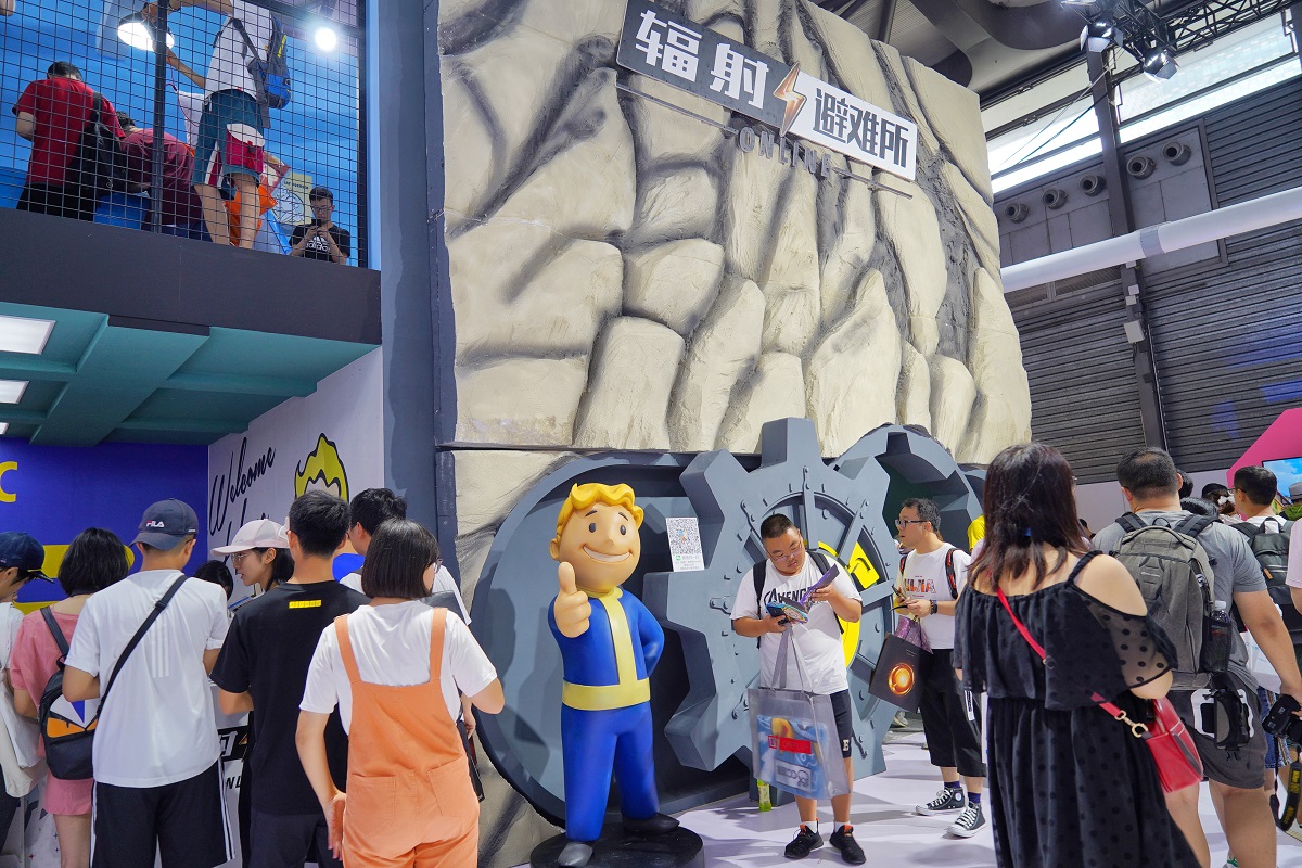 盛趣游戏2019ChinaJoy首日引爆玩家热潮 周边福利“趣”放送