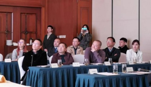 宏义发展与叶县合作备忘录签约