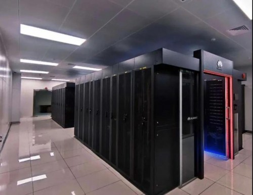 今天起，在深圳地铁体验5G+城轨云！