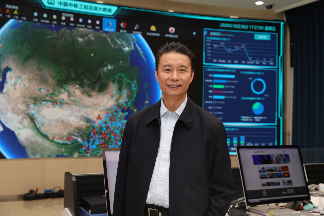 中国中铁:央企巨舰逐浪数字大潮,打造基建新名片