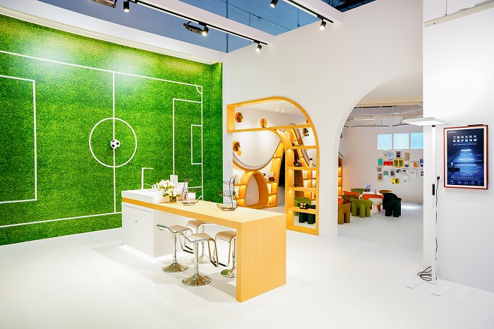 欧普照明精彩亮相教育、零售双展会,智能“硬实力”再出圈