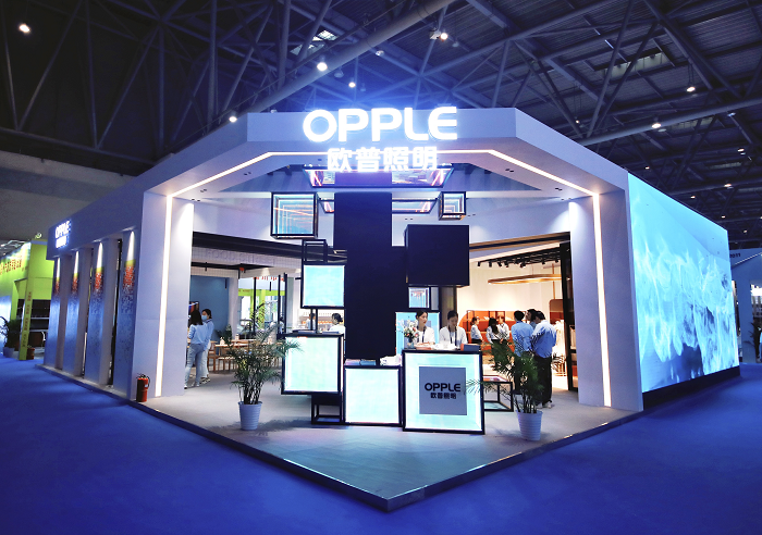 欧普照明精彩亮相教育、零售双展会,智能“硬实力”再出圈