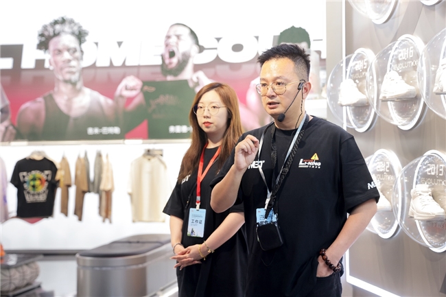 美的楼宇科技助力李宁，共塑ESG绿色智慧零售未来